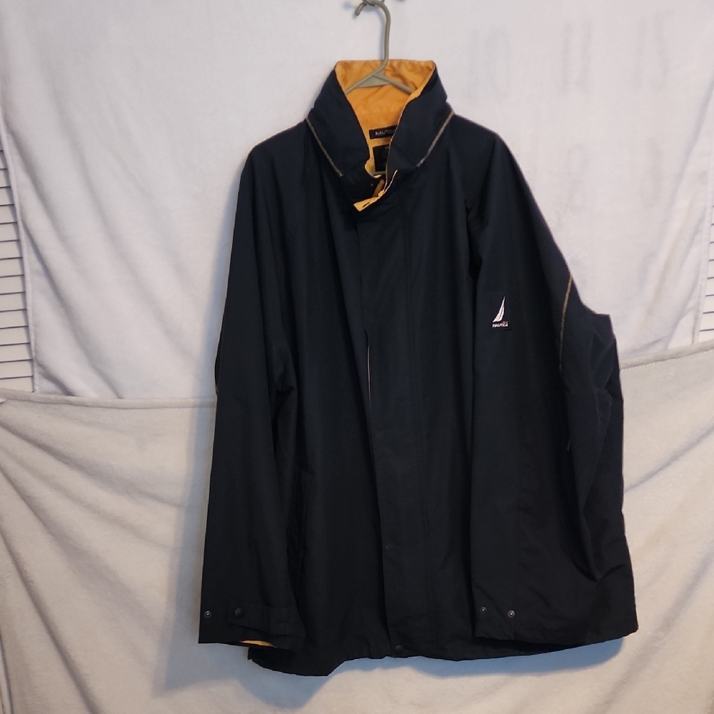 Nautica Men's Navy Raincoat with Yellow Lining